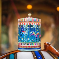 Musikkagedse - Karrusel